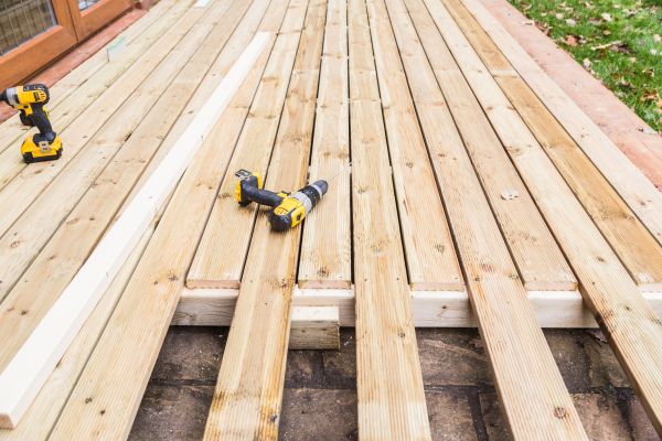 Cost of Damaged Deck Boards Repair in Bellevue