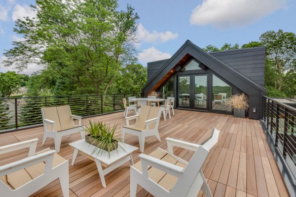 Deck Construction in Bellevue