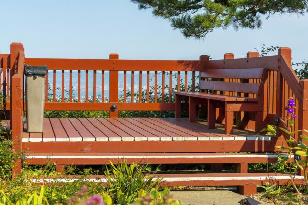 Redwood Deck Construction in Bellevue
