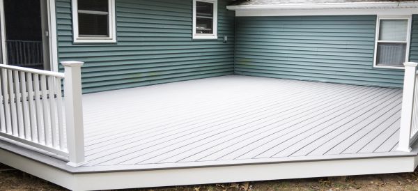 Vinyl Decking Installation in Bellevue